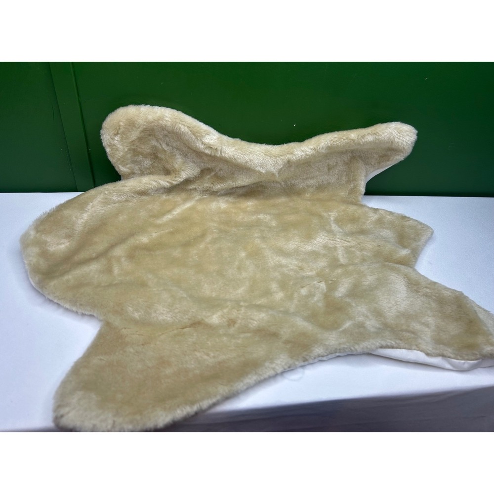 Faux Sheepskin Rug Cream Plush Irregular Shape Accent Floor Decor
*EXTRA SMALL